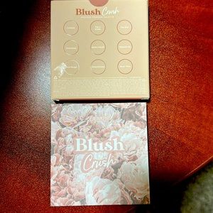 COLOURPOP blush crush pressed powder palette